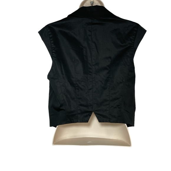 Club Monaco black casual button down vest - Picture 2 of 7